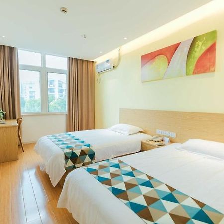 Shell Shanghai Jiadingbei Subway Station Shuping Road Hotel מראה חיצוני תמונה